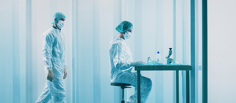 Producten verpakken in cleanrooms
