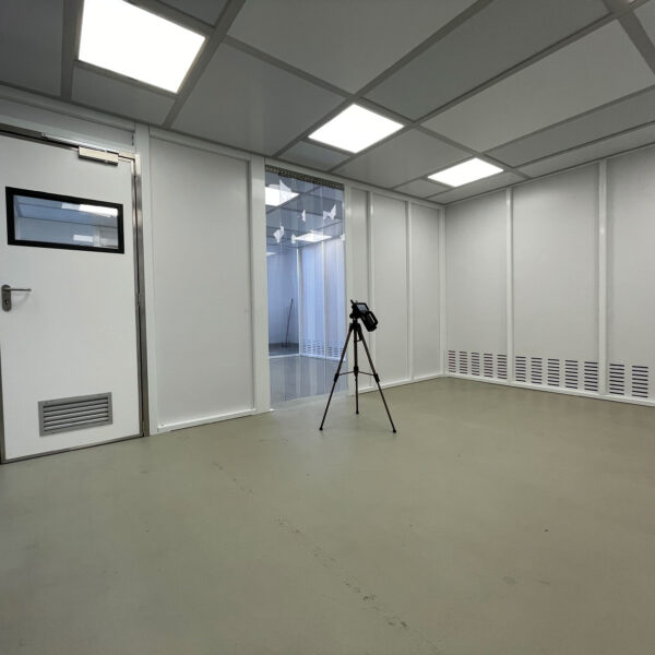 Relocate Hardwall cleanroom